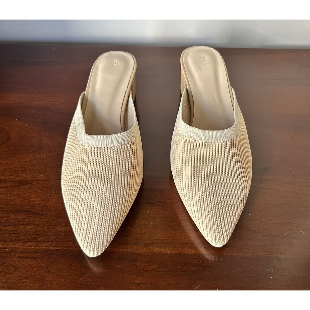 Beige pointed toe mule slide on knit upper and 1.5" block heel size 7.5